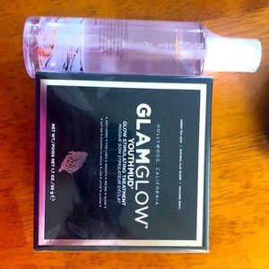 GLAMGLOW YouthMud Glow and MannaKadar bundle